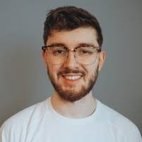 80+ Profile mit dem Suchbegriff „Doukas“