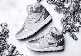 Larson and robinson were both on the team usa volleyball team that won a bronze medal in 2016, while larson was on the 2012 u.s. Air Jordan 1 Co Jp Tokyo Dc1788 029 Store List Sneakernews Com