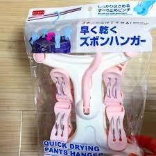 洗濯物別 100均便利ハンガーと早く乾く干しかた紹介します ダイソー 便利 パーカー ハンガー 靴下 収納
