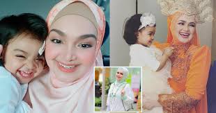 Yang hormat dato' sri siti nurhaliza tarudin ssap, dimp, jsm, sap, pmp, aap (jawi: Perkataan Pertama Siti Nurhaliza Ucap Lepas Anaknya Lahir Makna Di Sebalik Nama Aafiyah Soya Lemon