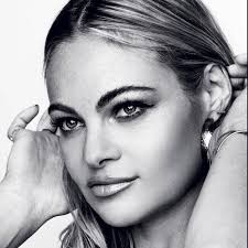 How One Musician Turned Into a Successful Entrepreneur by Caitlin Crosby