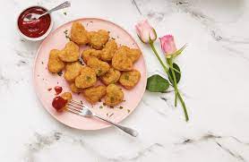 Trans fat free, low in saturated fat and free of artificial. Aldi S Heart Shaped Chicken Nuggets Are Perfect For Valentine S Day