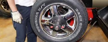 The latest and advanced models need less time than old version cars. How Do I Know If My Tires Need To Be Balanced Les Schwab