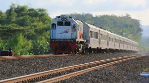 Maybe you would like to learn more about one of these? Begini Syarat Beli Tiket Kereta Jarak Jauh Saat New Normal