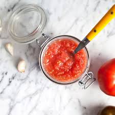 Sauce Tomate Rapee A La Mediterraneenne Recette Recipe Food Vegetables Radish