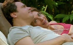 Aparecida exige que Débora se afaste de Jeff