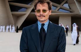 Depp would also say in the same piece, he provides an atmosphere that you can try anything. Johnny Depp Sie Ist Seine Neue