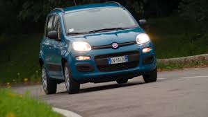 Clicca e guarda i prezzi della panda 4x4 capostipite della nuova famiglia di motori bicilindrici fiat, il propulsore 0.9 twinair turbo eroga una potenza massima di 85 cv (63 kw) a 5.500 giri/min e una coppia di 145 nm a 1.900 giri/min (costante fino a 3.000 giri/min). Fiat Panda Metano Prezzi E Brochure Autoblog