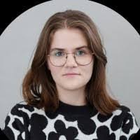 Ewa Budz's Instagram, Twitter & Facebook