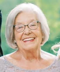 Phyllis Leonard's Instagram, Twitter & Facebook