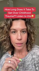 Kelly Owings's Instagram, Twitter & Facebook