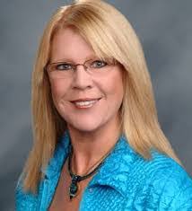 Sonja Wood's Instagram, Twitter & Facebook