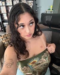 Jasmine Escobar's Instagram, Twitter & Facebook