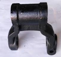 Wholesale Nissan UD Truck Spare Parts Spring shackle ...