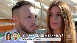 Le effusioni del tentatore davide con jessica hanno fatto andare su tutte le furie il fidanzato. Trashtation Island Le Pagelle Di Temptation Island 2021 Prima Puntata Ap Magazine