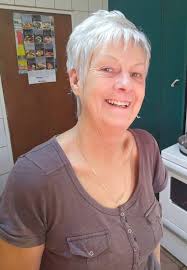 Blonde Beauty' (2020) Spring color at both Preserves.