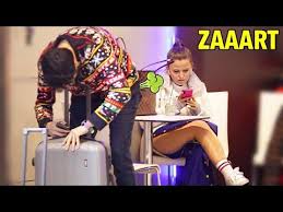 Havalimaninda Osuruk Sakasi Youtube