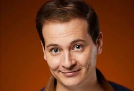 Viola come il mare, chi è Daniele Virzì, l'attore che fa Rosario? Età,  fidanzata, film, Instagram