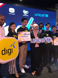 Proud & busy mom of busy bees: Yb Nurul Izzah Anwar Na Twitteru Delightful Moments And Nice Discussion On The Issue Of Bullying Isu Buli Dalam Apa Medium Sekalipun Adalah Isu Yang Harus Diberi Perhatian Secara Keseluruhan Antara