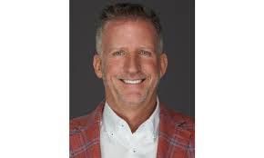 Daniel Fulcher's Instagram, Twitter & Facebook