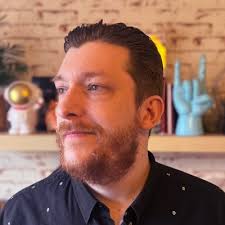 Exciting news! After three years with the lovely folks at Oddfellows I'm  jumping into the freelance life. And to celebrate, I've got a fresh new  reel. Please help me spread the word