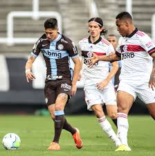 O jogo acontecerá em são paulo, com mando do timão por conta das últimas vitórias do flamengo, em cima do timão, os comandados por renato gaúcho levam uma pequena vantagem na história em. Corinthians Nao Vence O Flamengo Pelo Brasileirao Desde 2016