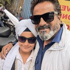 Vicky Jolly (@vicky.jolly_) • Instagram photos and videos