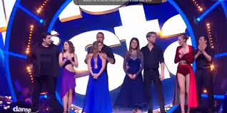 Dans tout paris, je m'abandonne et je m'envole, vole, vole, vole, vole, vole, vole que d'espérance sur ce chemin en ton absence j'ai beau trimer, sans toi ma vie n'est qu'un décor qui brille, vide de sens je remue le ciel, le jour, la nuit je danse avec le vent la pluie un peu d'amour, un. Video Danse Avec Les Stars Le Candidat Elimine Samedi Soir Est