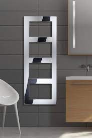 Termoarredi Per Riscaldare Con Il Design Foto Tipologie Cose Di Casa Scaldasalviette Arredamento Bagno Bagno