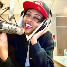 Kevin Danie's Instagram, Twitter & Facebook