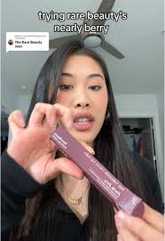 Gloss Da Selena Gomez Berry