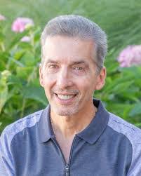 William Debonis's Instagram, Twitter & Facebook