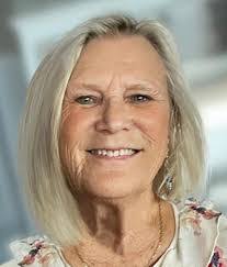 Paula Rooney's Instagram, Twitter & Facebook