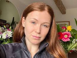 Woman heartbroken after beloved horse dies in tractor hit-and-run