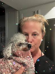 Lily went to heaven to see her mom today. RIP little lily. We love you. I  know Dee Dee is waiting for you. ❤️