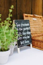 33 Wedding Signs That Your Guests Will Love Mexicanwedding Gift Table Wedding Wedding Chalkboard Signs Wedding Gift Signs