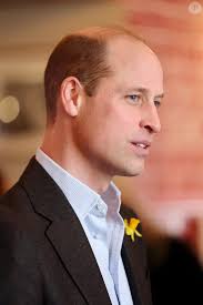 Photo : Et s'était rendu à son mariage. Le prince William, prince de  Galles, assiste au mariage de son premier grand amour Rose Farquhar avec George  Gemmell à Tetbury dans le Gloucestershire