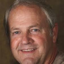 Mike Crossley's Instagram, Twitter & Facebook