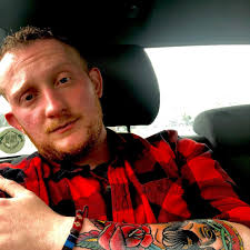 Eric Combs (@ericcombsrap) • Instagram photos and videos