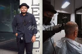 Koi barber, muhammad danish khairuddin. Dulu Upah Gunting Rambut Kawan Buat Duit Makan Di Kantin Sekolah Kini Graduan U Ini Bukan Sahaja Senior Barber Tapi Ada 3 Skil Lain Power Viral Mstar