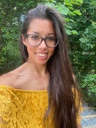 Heather Devoe's Instagram, Twitter & Facebook