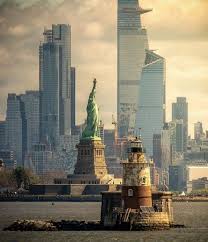 Pin By Miriam Konowald On Ny City New York Pictures Statue Of Liberty Liberty New York
