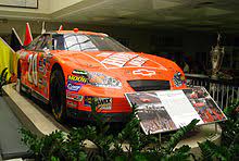 Nascar hall of fame driver tony stewart and nhra drag racer leah pruett have announced their engagement on social media. List Of Nascar Race Wins By Tony Stewart Wikipedia