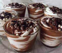 Recette Mousse Au Chocolat Duo Chantilly Recipe Helthy Food Food Desserts