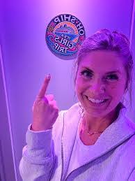 Kimberly Raker's Instagram, Twitter & Facebook