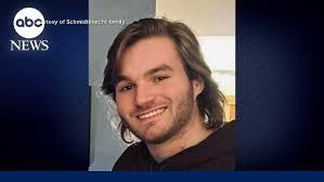 Jessica Sallee's Instagram, Twitter & Facebook