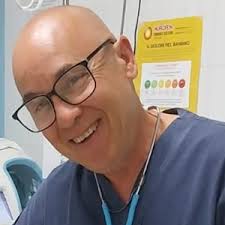 Dr. Roberto Tomás Alvarez Fumer