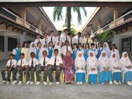Yoong teck chen telah menjadi pengetua baru smk taman megah ria sehingga 2007. Smk Taman Megah Ria Youtube