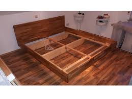 Massivholzbett f l e c k i bettgestell fur wasserbett balkenbett bed frame design diy bed frame bed frame plans. Toom Kreativwerkstatt Schwebendes Bett