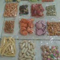 Plastik dan label snack untuk goodie bag baby one month rp 1700. Ukuran Plastik Snack 1000an Hanya Modal Rp 6500 Bisa Buat Kerupuk Tahu Renyah Ide Bisnis Titipan Youtube Dengan Plastik Standing Pouch Maka Wajah Dari Produk Yang Ada Didalam Kemasan Menjadi